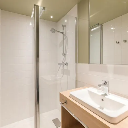 Bikube Coliving Hôtel - Lyon Centre Lumière-2